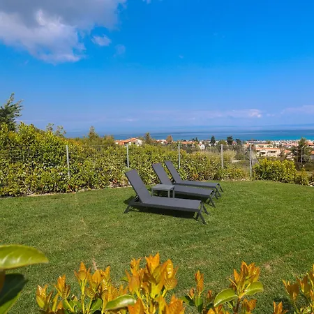 Mare 2 - Private Pool, Sea View, Starlink, 4 Bdrms