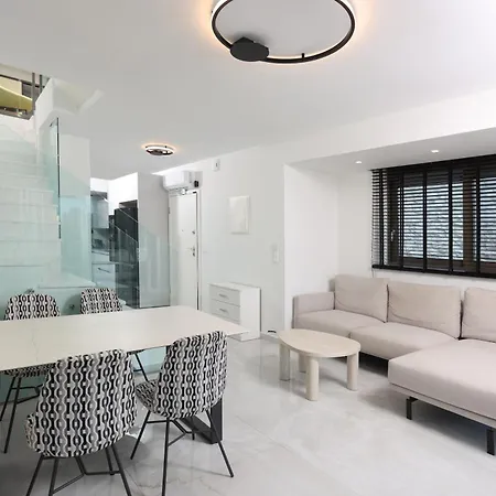 Mare 2 - Private Pool, Sea View, Starlink, 4 Bdrms Hanióti